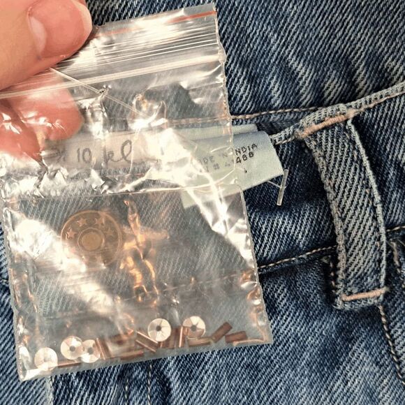 Spiegel Vintage 90s Beaded Flare Jeans size 10 - Picture 7 of 7